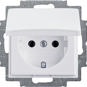 BASIC55 1-GANG SCHUKO SOCKET OUTLET WITH LID